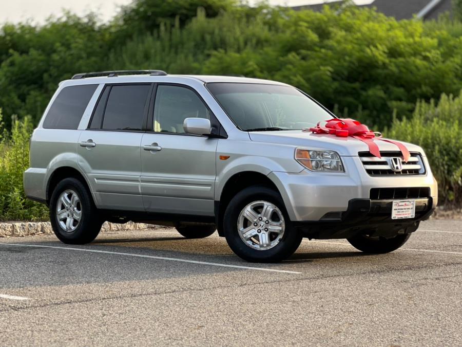 2008 Honda Pilot 2WD 4dr VP, available for sale in Paterson, New Jersey | Speedway Motors LLC. Paterson, New Jersey 2008 Honda Pilot 2WD 4dr VP, available for sale in Paterson, New Jersey | Speedway Motors LLC. Paterson, New Jersey