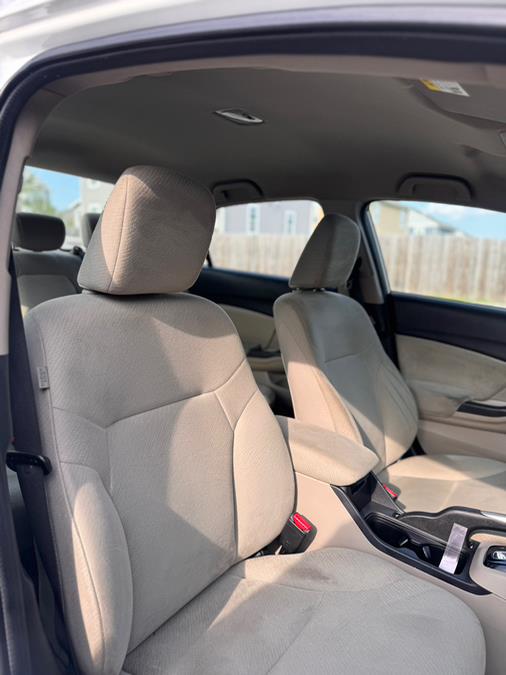 2013 Honda Civic Sdn 4dr Auto LX, available for sale in Paterson, New Jersey | Speedway Motors LLC. Paterson, New Jersey 2013 Honda Civic Sdn 4dr Auto LX, available for sale in Paterson, New Jersey | Speedway Motors LLC. Paterson, New Jersey