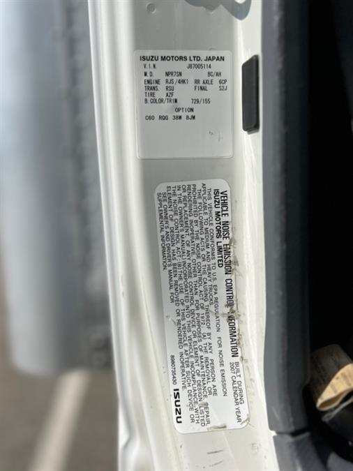 2008 Isuzu NPR HD 16FT MORGAN BOX/TOMMY LIFTGATE, available for sale in Paterson, New Jersey | Speedway Motors LLC. Paterson, New Jersey 2008 Isuzu NPR HD 16FT MORGAN BOX/TOMMY LIFTGATE, available for sale in Paterson, New Jersey | Speedway Motors LLC. Paterson, New Jersey