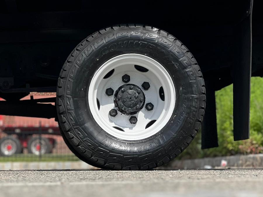 2008 Isuzu NPR HD 16FT MORGAN BOX/TOMMY LIFTGATE, available for sale in Paterson, New Jersey | Speedway Motors LLC. Paterson, New Jersey 2008 Isuzu NPR HD 16FT MORGAN BOX/TOMMY LIFTGATE, available for sale in Paterson, New Jersey | Speedway Motors LLC. Paterson, New Jersey