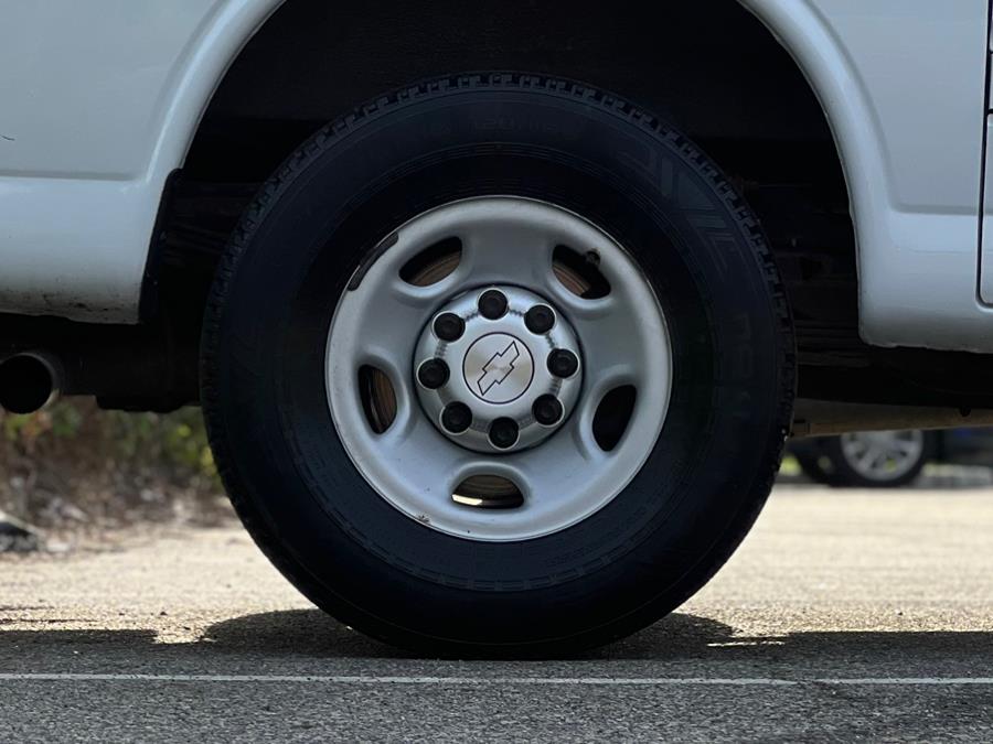 2019 Chevrolet Express Cargo Van RWD 2500 135", available for sale in Paterson, New Jersey | Speedway Motors LLC. Paterson, New Jersey 2019 Chevrolet Express Cargo Van RWD 2500 135", available for sale in Paterson, New Jersey | Speedway Motors LLC. Paterson, New Jersey