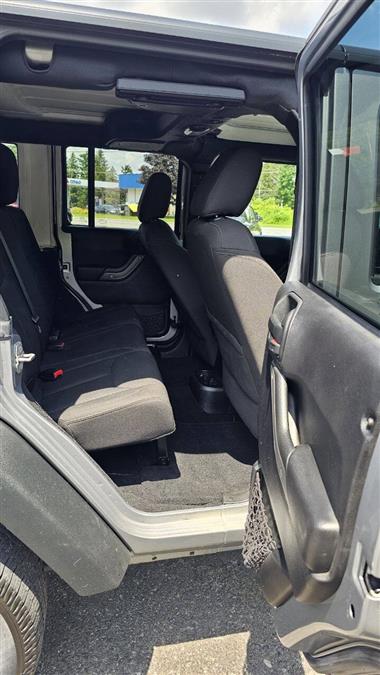 2015 Jeep Wrangler Unlimited Sport 4x4 4dr SUV, available for sale in Wolcott, New York | Auto Hunter CNY. Wolcott, New York 2015 Jeep Wrangler Unlimited Sport 4x4 4dr SUV, available for sale in Wolcott, New York | Auto Hunter CNY. Wolcott, New York