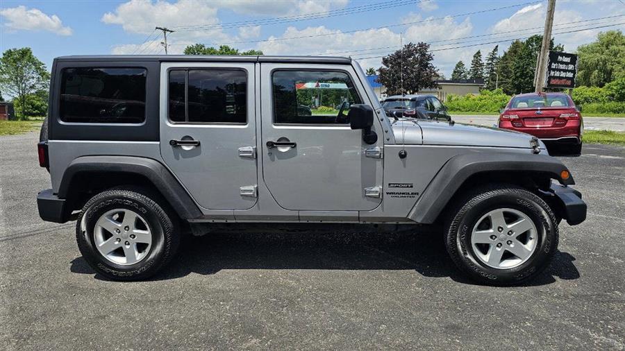 2015 Jeep Wrangler Unlimited Sport 4x4 4dr SUV, available for sale in Wolcott, New York | Auto Hunter CNY. Wolcott, New York 2015 Jeep Wrangler Unlimited Sport 4x4 4dr SUV, available for sale in Wolcott, New York | Auto Hunter CNY. Wolcott, New York