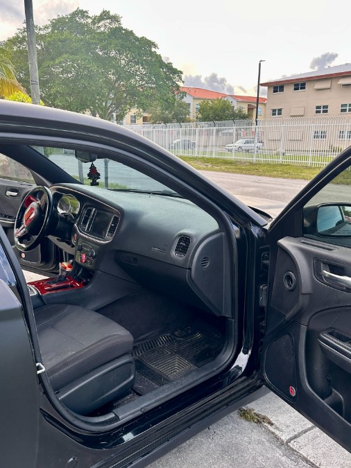 2015 Dodge Charger 4dr Sdn RT RWD, available for sale in Hollywood, Florida | Select Auto Hollywood. Hollywood, Florida 2015 Dodge Charger 4dr Sdn RT RWD, available for sale in Hollywood, Florida | Select Auto Hollywood. Hollywood, Florida