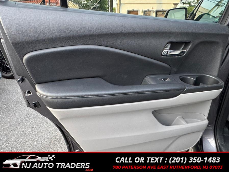 2016 Honda Pilot AWD 4dr EX-L, available for sale in East Rutherford, New Jersey | NJ Auto Traders. East Rutherford, New Jersey 2016 Honda Pilot AWD 4dr EX-L, available for sale in East Rutherford, New Jersey | NJ Auto Traders. East Rutherford, New Jersey