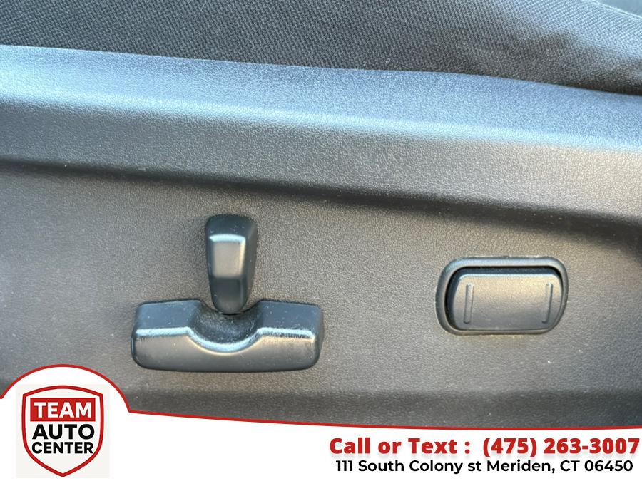 2012 Subaru Outback 4dr Wgn H4 Auto 2.5i Premium, available for sale in Meriden, Connecticut | T E A M Auto Center. Meriden, Connecticut 2012 Subaru Outback 4dr Wgn H4 Auto 2.5i Premium, available for sale in Meriden, Connecticut | T E A M Auto Center. Meriden, Connecticut