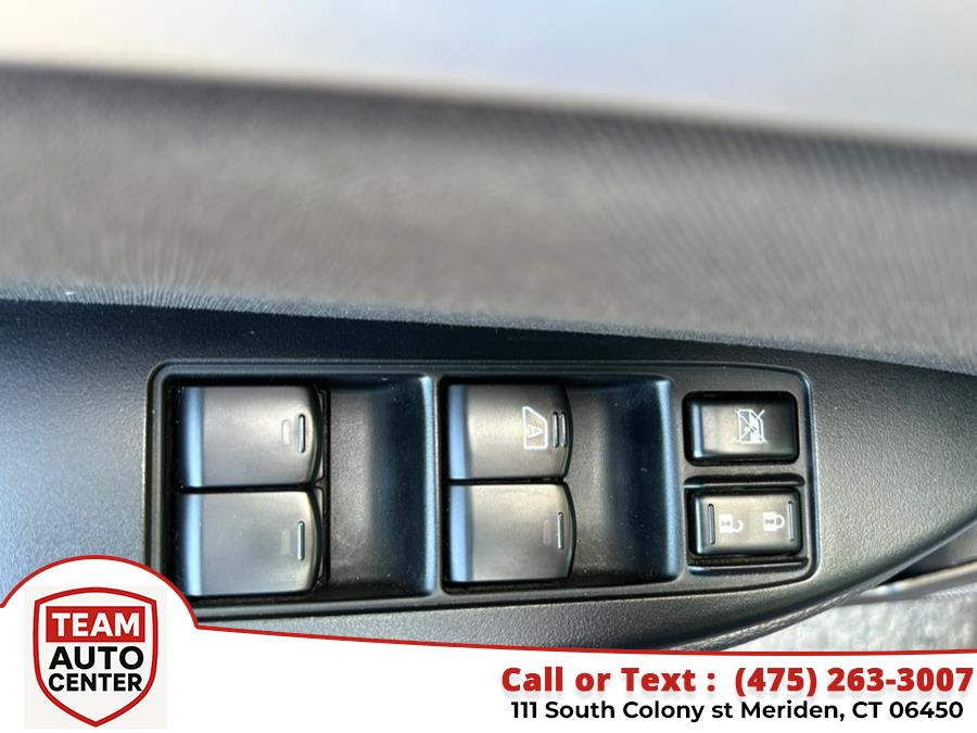 2012 Subaru Outback 4dr Wgn H4 Auto 2.5i Premium, available for sale in Meriden, Connecticut | T E A M Auto Center. Meriden, Connecticut 2012 Subaru Outback 4dr Wgn H4 Auto 2.5i Premium, available for sale in Meriden, Connecticut | T E A M Auto Center. Meriden, Connecticut