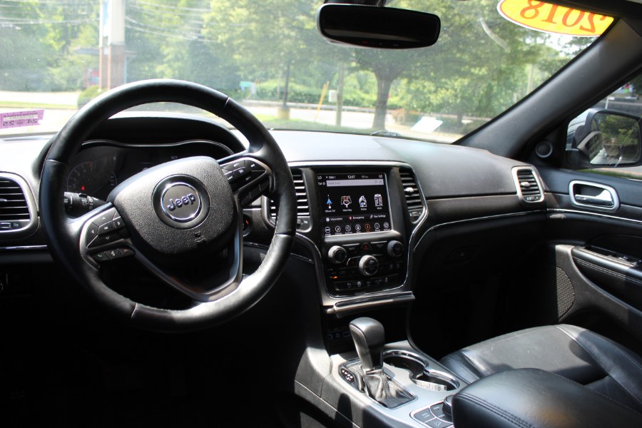2018 Jeep Grand Cherokee Limited 4x4, available for sale in New Britain, Connecticut | Universal Motors LLC. New Britain, Connecticut 2018 Jeep Grand Cherokee Limited 4x4, available for sale in New Britain, Connecticut | Universal Motors LLC. New Britain, Connecticut