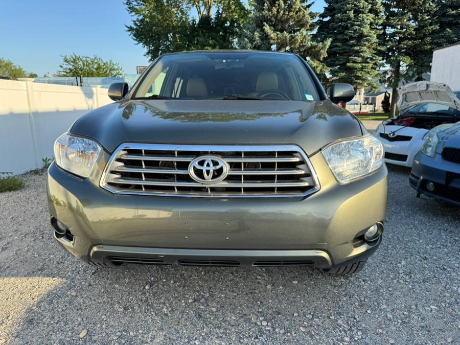 2008 Toyota Highlander 4WD 4dr Limited (Natl), available for sale in Copiague, New York | Great Buy Auto Sales. Copiague, New York 2008 Toyota Highlander 4WD 4dr Limited (Natl), available for sale in Copiague, New York | Great Buy Auto Sales. Copiague, New York