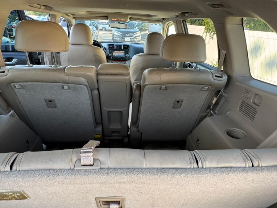 2008 Toyota Highlander 4WD 4dr Limited (Natl), available for sale in Copiague, New York | Great Buy Auto Sales. Copiague, New York 2008 Toyota Highlander 4WD 4dr Limited (Natl), available for sale in Copiague, New York | Great Buy Auto Sales. Copiague, New York