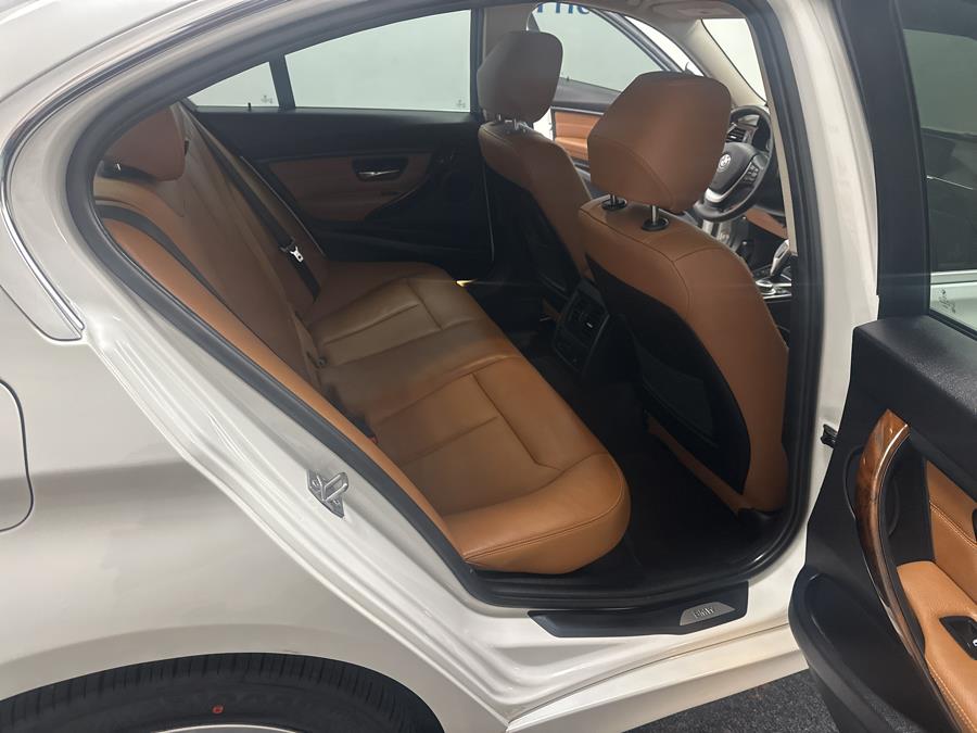 2013 BMW 3 Series 4dr Sdn 328i xDrive AWD SULEV, available for sale in Plainville, Connecticut | New England Auto Sales LLC. Plainville, Connecticut 2013 BMW 3 Series 4dr Sdn 328i xDrive AWD SULEV, available for sale in Plainville, Connecticut | New England Auto Sales LLC. Plainville, Connecticut