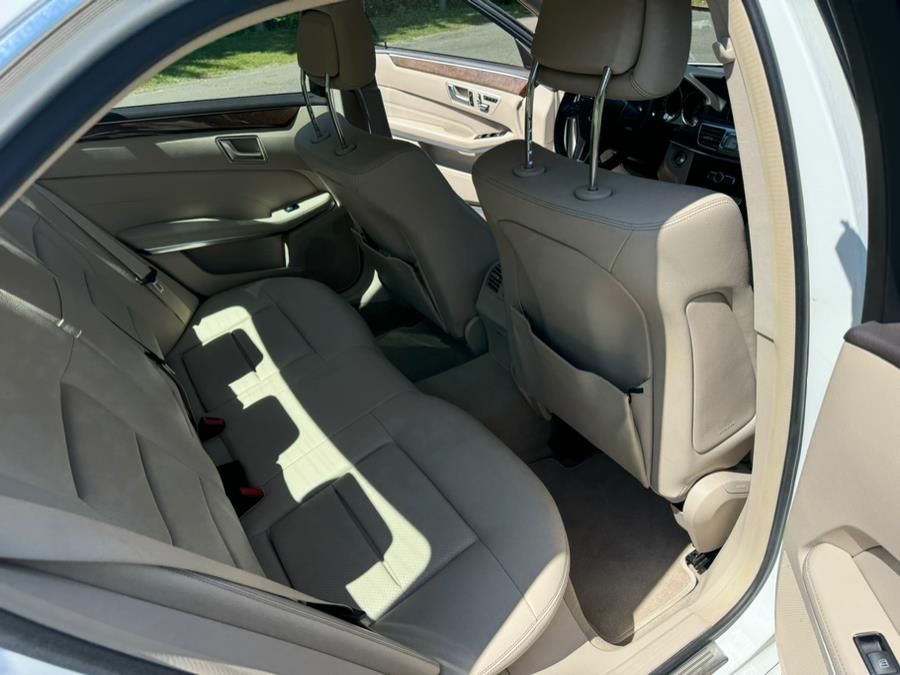 2014 Mercedes-Benz E-Class 4dr Sdn E 350 Luxury 4MATIC, available for sale in Oxford, Connecticut | Buonauto Enterprises. Oxford, Connecticut 2014 Mercedes-Benz E-Class 4dr Sdn E 350 Luxury 4MATIC, available for sale in Oxford, Connecticut | Buonauto Enterprises. Oxford, Connecticut