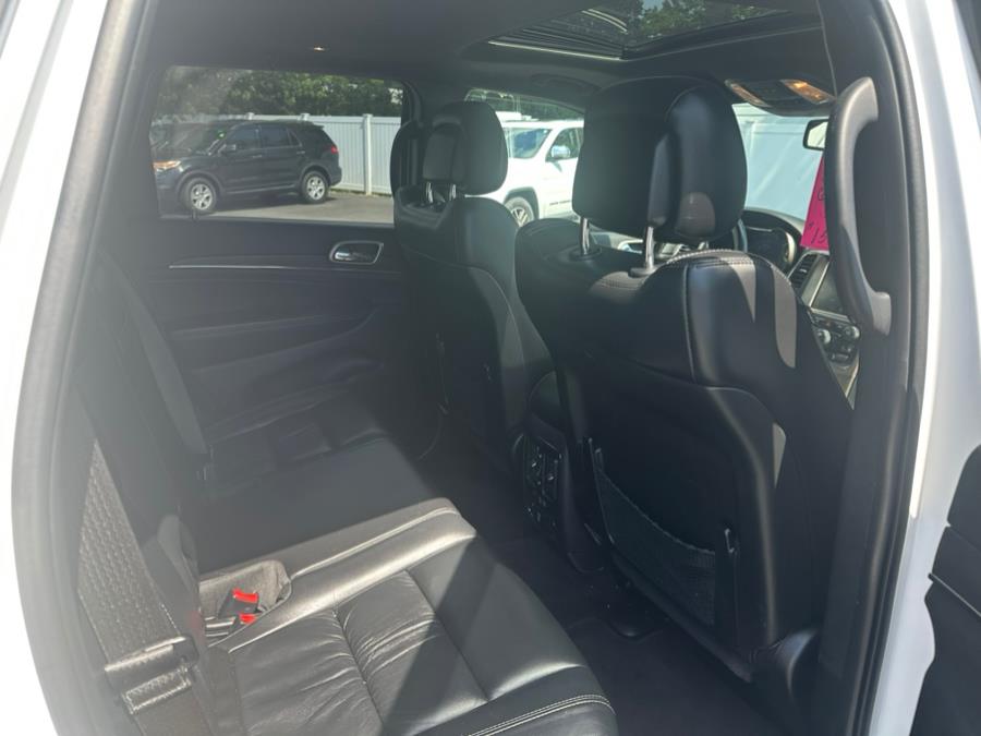 2016 Jeep Grand Cherokee 4WD 4dr Limited, available for sale in Agawam, Massachusetts | Malkoon Motors. Agawam, Massachusetts 2016 Jeep Grand Cherokee 4WD 4dr Limited, available for sale in Agawam, Massachusetts | Malkoon Motors. Agawam, Massachusetts