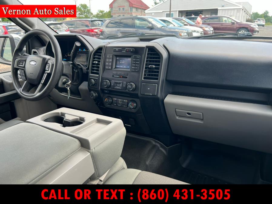 2016 Ford F-150 4WD SuperCrew 145" XLT, available for sale in Manchester, Connecticut | Vernon Auto Sale & Service. Manchester, Connecticut 2016 Ford F-150 4WD SuperCrew 145" XLT, available for sale in Manchester, Connecticut | Vernon Auto Sale & Service. Manchester, Connecticut