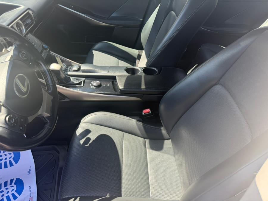 2014 Lexus IS 250 4dr Sport Sdn Auto RWD, available for sale in Bridgeport, Connecticut | CT Auto. Bridgeport, Connecticut 2014 Lexus IS 250 4dr Sport Sdn Auto RWD, available for sale in Bridgeport, Connecticut | CT Auto. Bridgeport, Connecticut
