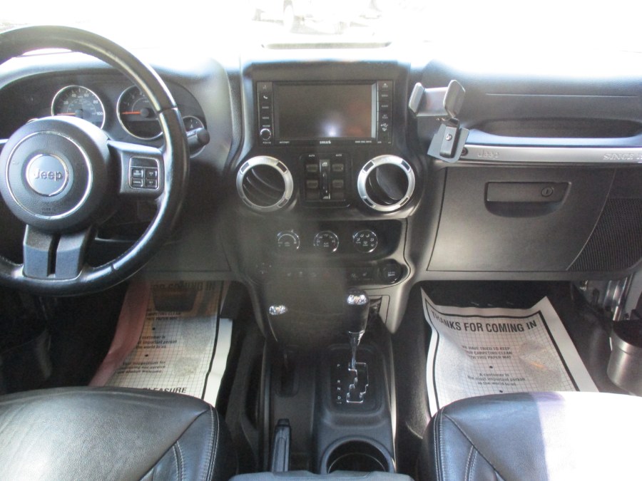 2013 Jeep Wrangler Unlimited 4WD 4dr Sahara, available for sale in Meriden, Connecticut | Cos Central Auto. Meriden, Connecticut 2013 Jeep Wrangler Unlimited 4WD 4dr Sahara, available for sale in Meriden, Connecticut | Cos Central Auto. Meriden, Connecticut