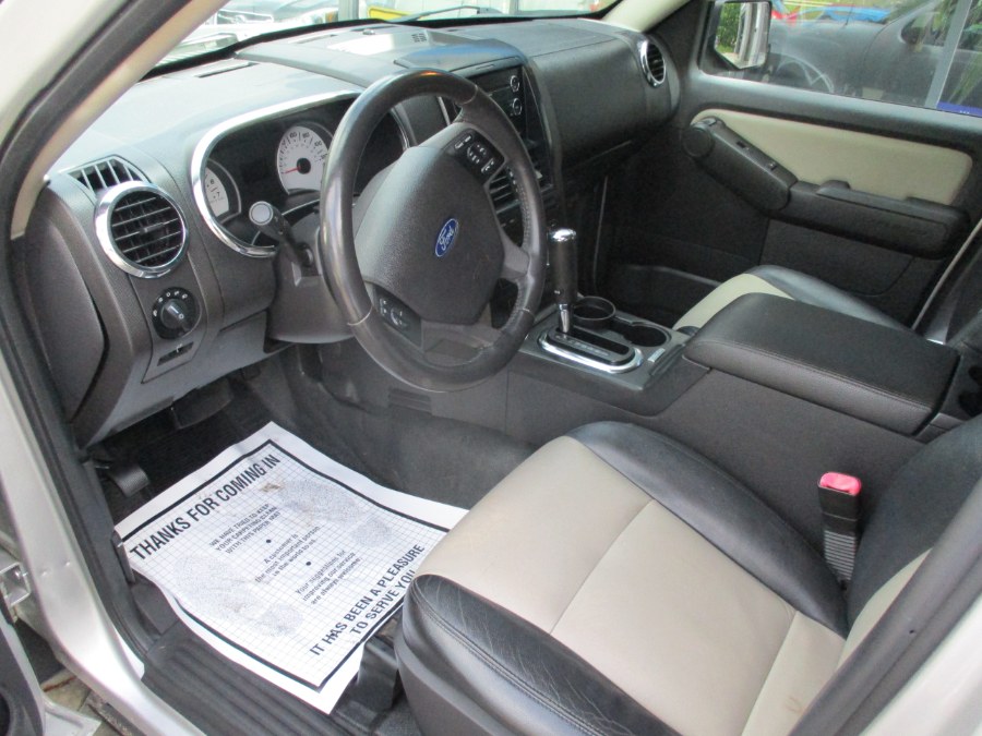 2008 Ford Explorer Sport Trac RWD 4dr V6 Limited, available for sale in Meriden, Connecticut | Cos Central Auto. Meriden, Connecticut 2008 Ford Explorer Sport Trac RWD 4dr V6 Limited, available for sale in Meriden, Connecticut | Cos Central Auto. Meriden, Connecticut