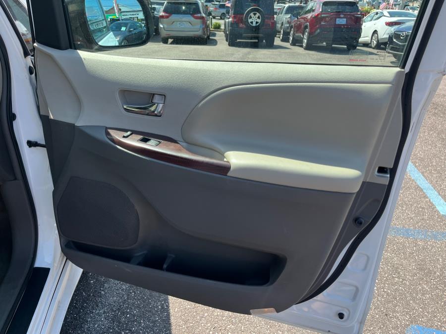 2012 Toyota Sienna 5dr 7-Pass Van V6 LE FWD (Natl), available for sale in Rosedale, New York | Sunrise Auto Sales. Rosedale, New York 2012 Toyota Sienna 5dr 7-Pass Van V6 LE FWD (Natl), available for sale in Rosedale, New York | Sunrise Auto Sales. Rosedale, New York