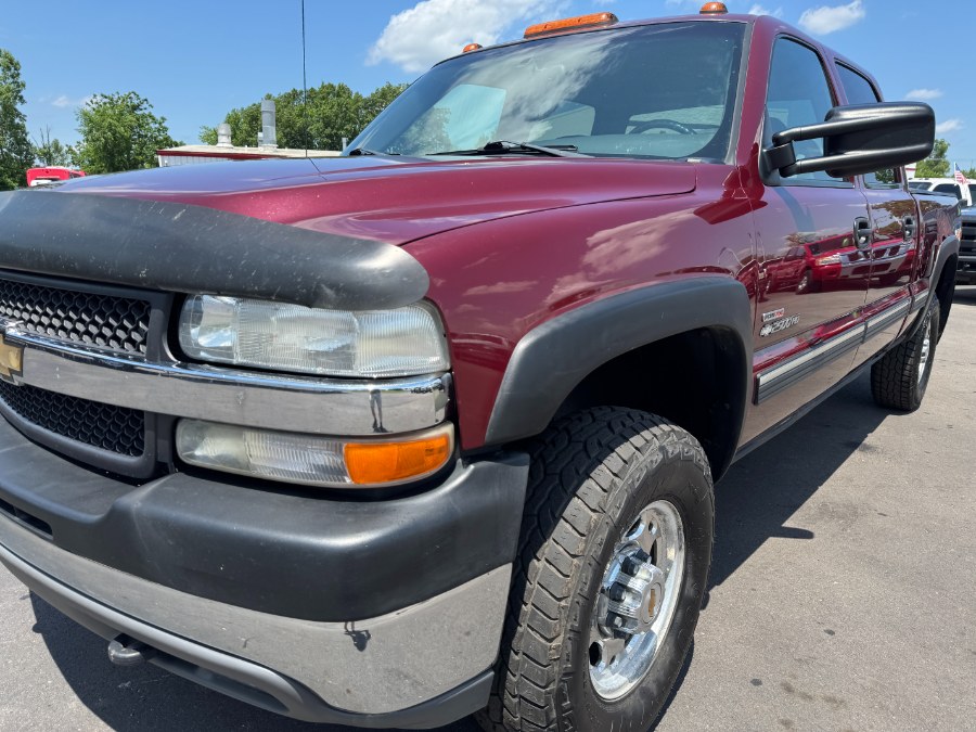 2001 Chevrolet Silverado 2500HD Crew Cab 153" WB 4WD LT, available for sale in Ortonville, Michigan | Marsh Auto Sales LLC. Ortonville, Michigan 2001 Chevrolet Silverado 2500HD Crew Cab 153" WB 4WD LT, available for sale in Ortonville, Michigan | Marsh Auto Sales LLC. Ortonville, Michigan