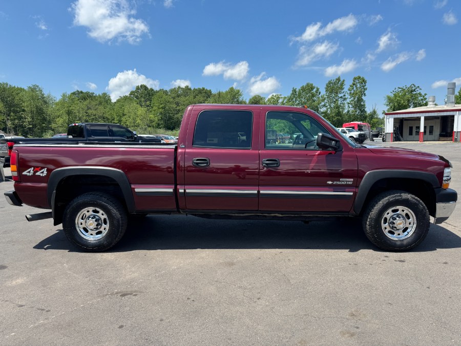 2001 Chevrolet Silverado 2500HD Crew Cab 153" WB 4WD LT, available for sale in Ortonville, Michigan | Marsh Auto Sales LLC. Ortonville, Michigan 2001 Chevrolet Silverado 2500HD Crew Cab 153" WB 4WD LT, available for sale in Ortonville, Michigan | Marsh Auto Sales LLC. Ortonville, Michigan