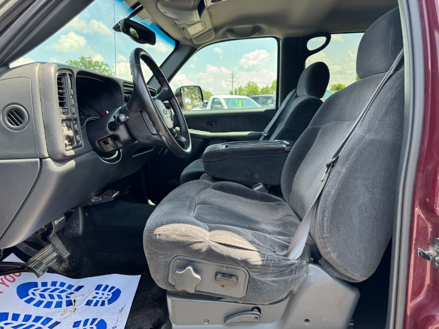 2001 Chevrolet Silverado 2500HD Crew Cab 153" WB 4WD LT, available for sale in Ortonville, Michigan | Marsh Auto Sales LLC. Ortonville, Michigan 2001 Chevrolet Silverado 2500HD Crew Cab 153" WB 4WD LT, available for sale in Ortonville, Michigan | Marsh Auto Sales LLC. Ortonville, Michigan