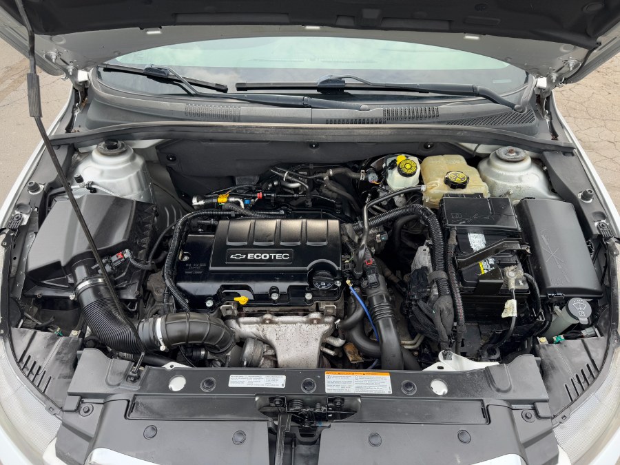 2014 Chevrolet Cruze 4dr Sdn Auto 1LT, available for sale in Ortonville, Michigan | Marsh Auto Sales LLC. Ortonville, Michigan 2014 Chevrolet Cruze 4dr Sdn Auto 1LT, available for sale in Ortonville, Michigan | Marsh Auto Sales LLC. Ortonville, Michigan