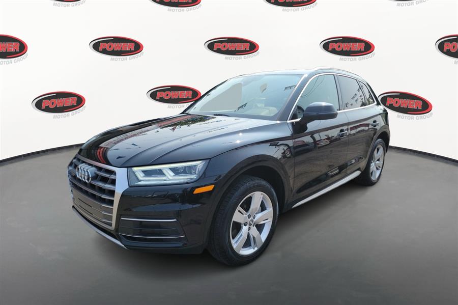 Used 2018 Audi Q5 in Lindenhurst, New York | Power Motor Group. Lindenhurst, New York