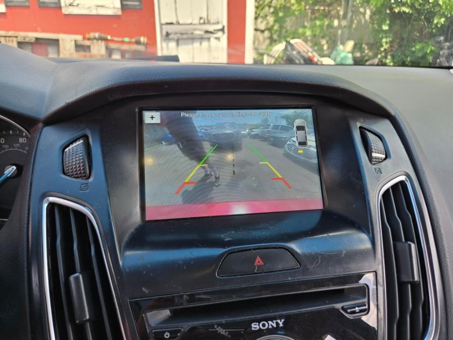 2018 Ford Focus SEL Sedan, available for sale in Temple Hills, Maryland | Temple Hills Used Car. Temple Hills, Maryland 2018 Ford Focus SEL Sedan, available for sale in Temple Hills, Maryland | Temple Hills Used Car. Temple Hills, Maryland