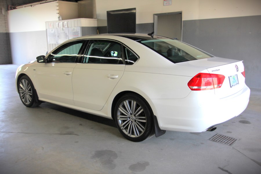 2015 Volkswagen Passat 4dr Sdn 1.8T Auto SE PZEV *Ltd Avail*, available for sale in Garden Grove, California | U Save Auto Auction. Garden Grove, California 2015 Volkswagen Passat 4dr Sdn 1.8T Auto SE PZEV *Ltd Avail*, available for sale in Garden Grove, California | U Save Auto Auction. Garden Grove, California