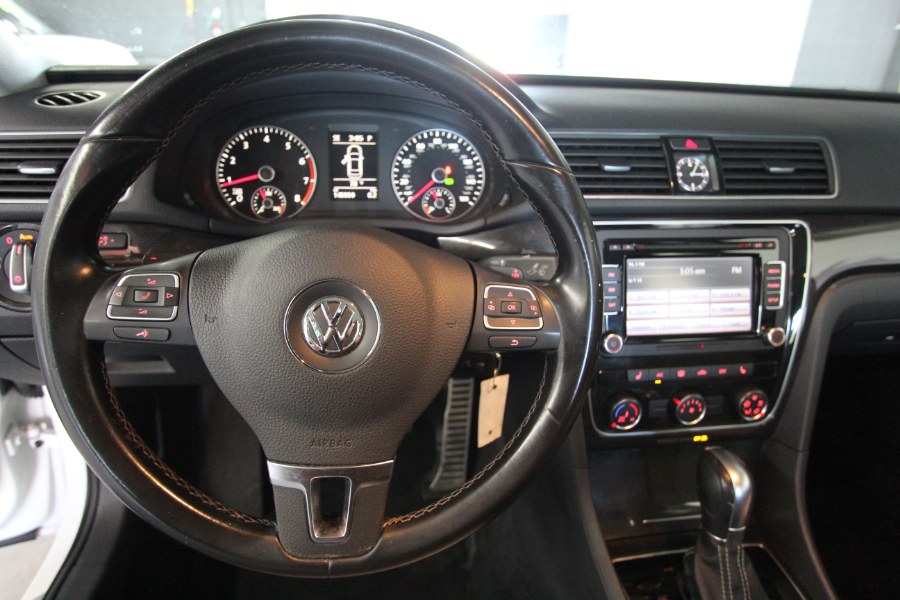 2015 Volkswagen Passat 4dr Sdn 1.8T Auto SE PZEV *Ltd Avail*, available for sale in Garden Grove, California | U Save Auto Auction. Garden Grove, California 2015 Volkswagen Passat 4dr Sdn 1.8T Auto SE PZEV *Ltd Avail*, available for sale in Garden Grove, California | U Save Auto Auction. Garden Grove, California
