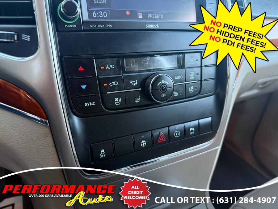 2012 Jeep Grand Cherokee 4WD 4dr Overland, available for sale in Bohemia, New York | Performance Auto Inc. Bohemia, New York 2012 Jeep Grand Cherokee 4WD 4dr Overland, available for sale in Bohemia, New York | Performance Auto Inc. Bohemia, New York