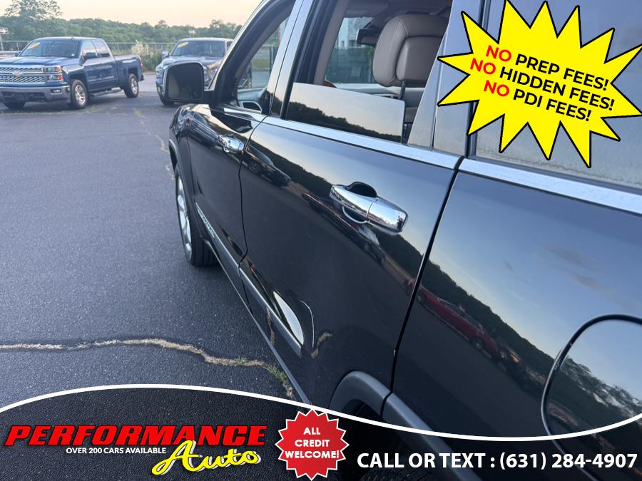 2012 Jeep Grand Cherokee 4WD 4dr Overland, available for sale in Bohemia, New York | Performance Auto Inc. Bohemia, New York 2012 Jeep Grand Cherokee 4WD 4dr Overland, available for sale in Bohemia, New York | Performance Auto Inc. Bohemia, New York