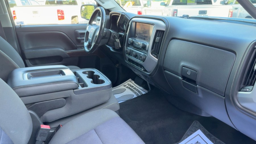 2015 GMC Sierra 2500HD 4WD Crew Cab 153.7" SLE, available for sale in Waterbury, Connecticut | West End Automotive Center. Waterbury, Connecticut 2015 GMC Sierra 2500HD 4WD Crew Cab 153.7" SLE, available for sale in Waterbury, Connecticut | West End Automotive Center. Waterbury, Connecticut