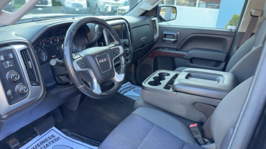 2015 GMC Sierra 2500HD 4WD Crew Cab 153.7" SLE, available for sale in Waterbury, Connecticut | West End Automotive Center. Waterbury, Connecticut 2015 GMC Sierra 2500HD 4WD Crew Cab 153.7" SLE, available for sale in Waterbury, Connecticut | West End Automotive Center. Waterbury, Connecticut