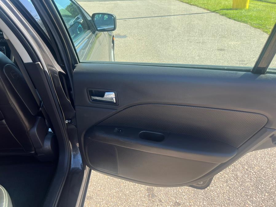 2007 Ford Fusion 4dr Sdn V6 SEL AWD, available for sale in South Windsor, Connecticut | Mike And Tony Auto Sales, Inc. South Windsor, Connecticut 2007 Ford Fusion 4dr Sdn V6 SEL AWD, available for sale in South Windsor, Connecticut | Mike And Tony Auto Sales, Inc. South Windsor, Connecticut