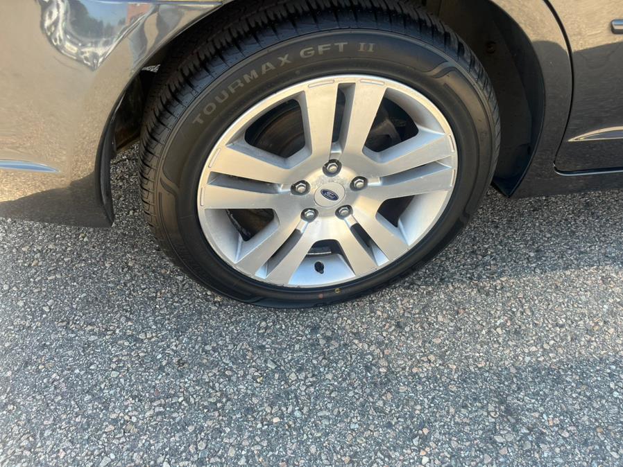 2007 Ford Fusion 4dr Sdn V6 SEL AWD, available for sale in South Windsor, Connecticut | Mike And Tony Auto Sales, Inc. South Windsor, Connecticut 2007 Ford Fusion 4dr Sdn V6 SEL AWD, available for sale in South Windsor, Connecticut | Mike And Tony Auto Sales, Inc. South Windsor, Connecticut