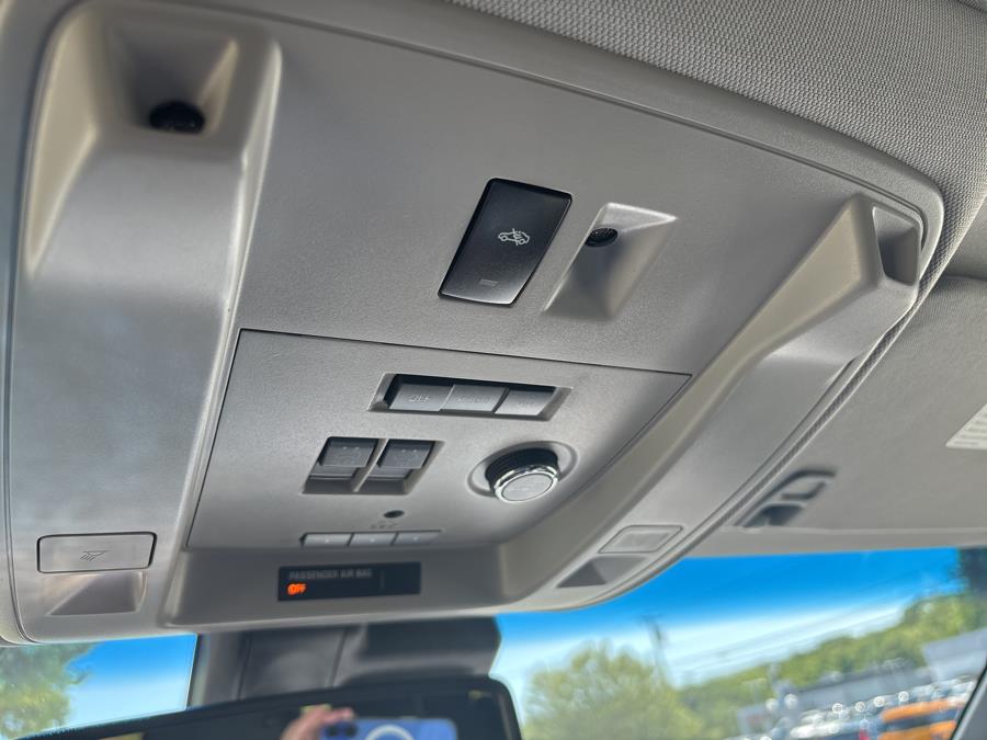 2016 Cadillac Escalade ESV 4WD 4dr Premium Collection, available for sale in Old Saybrook, Connecticut | Saybrook Auto Barn. Old Saybrook, Connecticut 2016 Cadillac Escalade ESV 4WD 4dr Premium Collection, available for sale in Old Saybrook, Connecticut | Saybrook Auto Barn. Old Saybrook, Connecticut