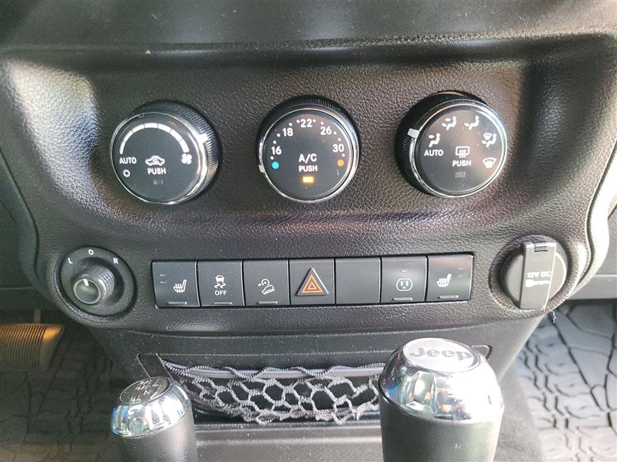 2016 Jeep Wrangler 4WD 2dr Sahara, available for sale in Canton, Connecticut | Lava Motors. Canton, Connecticut 2016 Jeep Wrangler 4WD 2dr Sahara, available for sale in Canton, Connecticut | Lava Motors. Canton, Connecticut