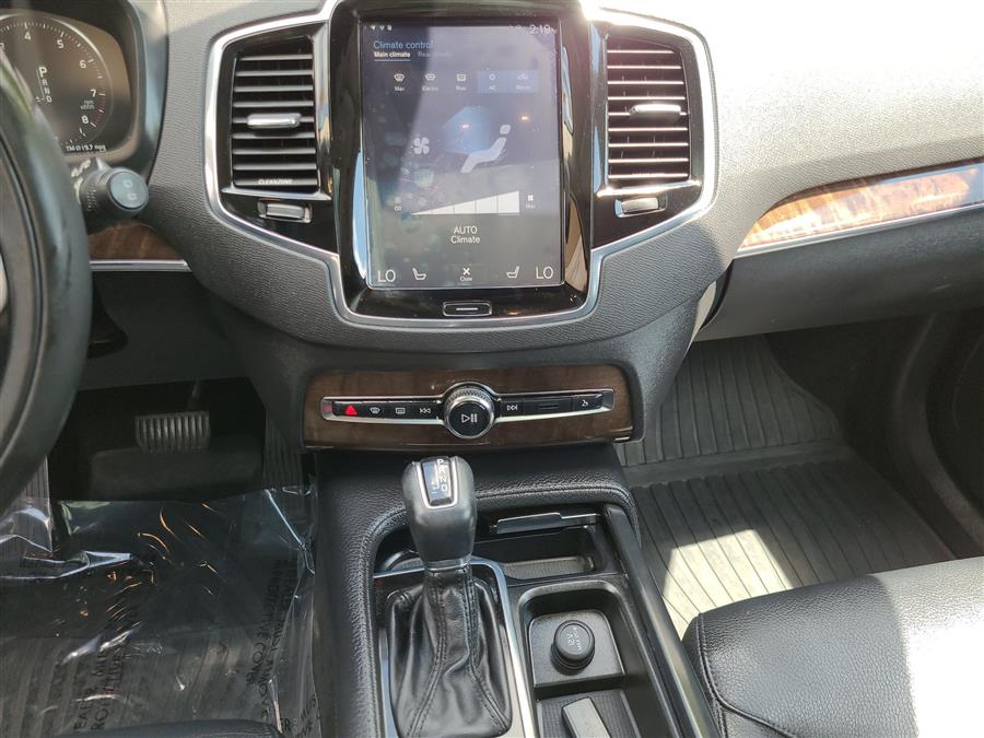 2016 Volvo XC90 AWD 4dr T6 Momentum, available for sale in Canton, Connecticut | Lava Motors. Canton, Connecticut 2016 Volvo XC90 AWD 4dr T6 Momentum, available for sale in Canton, Connecticut | Lava Motors. Canton, Connecticut