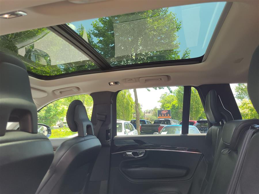 2016 Volvo XC90 AWD 4dr T6 Momentum, available for sale in Canton, Connecticut | Lava Motors. Canton, Connecticut 2016 Volvo XC90 AWD 4dr T6 Momentum, available for sale in Canton, Connecticut | Lava Motors. Canton, Connecticut
