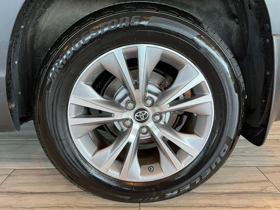 2016 Toyota Highlander AWD 4dr V6 LE Plus (Natl), available for sale in West Hartford, Connecticut | AutoMax. West Hartford, Connecticut 2016 Toyota Highlander AWD 4dr V6 LE Plus (Natl), available for sale in West Hartford, Connecticut | AutoMax. West Hartford, Connecticut