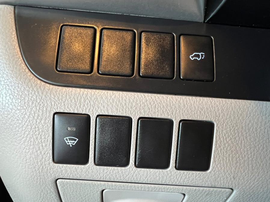 2016 Toyota Highlander AWD 4dr V6 LE Plus (Natl), available for sale in West Hartford, Connecticut | AutoMax. West Hartford, Connecticut 2016 Toyota Highlander AWD 4dr V6 LE Plus (Natl), available for sale in West Hartford, Connecticut | AutoMax. West Hartford, Connecticut