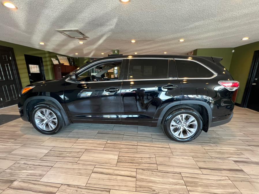 2016 Toyota Highlander AWD 4dr V6 LE Plus (Natl), available for sale in West Hartford, Connecticut | AutoMax. West Hartford, Connecticut 2016 Toyota Highlander AWD 4dr V6 LE Plus (Natl), available for sale in West Hartford, Connecticut | AutoMax. West Hartford, Connecticut