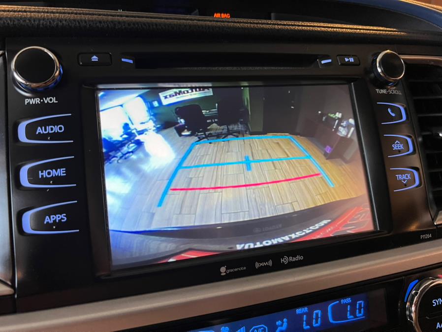 2016 Toyota Highlander AWD 4dr V6 LE Plus (Natl), available for sale in West Hartford, Connecticut | AutoMax. West Hartford, Connecticut 2016 Toyota Highlander AWD 4dr V6 LE Plus (Natl), available for sale in West Hartford, Connecticut | AutoMax. West Hartford, Connecticut