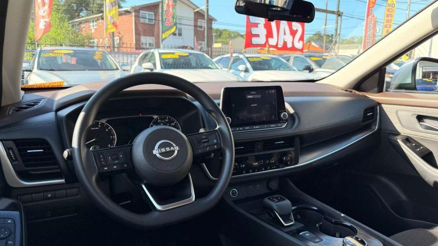 2023 Nissan Rogue SV (2023.5) Sport Utility 4D, available for sale in Linden, New Jersey | Route 27 Auto Mall. Linden, New Jersey 2023 Nissan Rogue SV (2023.5) Sport Utility 4D, available for sale in Linden, New Jersey | Route 27 Auto Mall. Linden, New Jersey