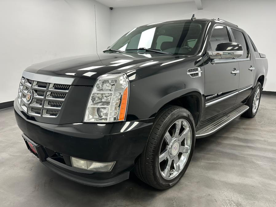 2011 Cadillac Escalade EXT AWD 4dr Luxury, available for sale in Elizabeth, New Jersey | M Auto Group. Elizabeth, New Jersey 2011 Cadillac Escalade EXT AWD 4dr Luxury, available for sale in Elizabeth, New Jersey | M Auto Group. Elizabeth, New Jersey