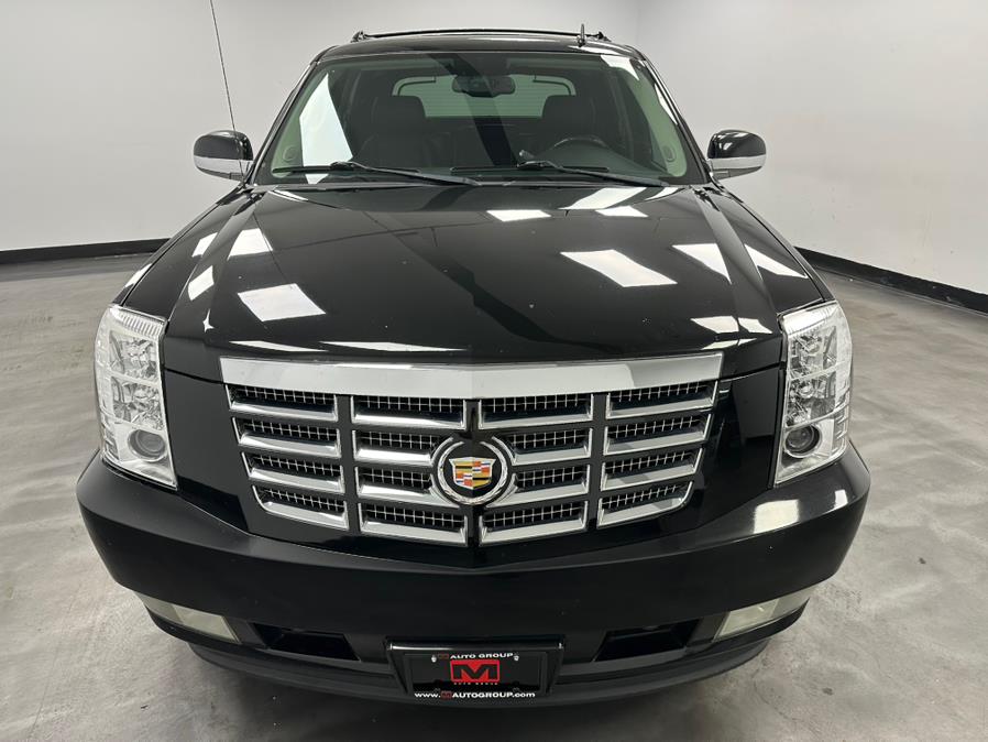 2011 Cadillac Escalade EXT AWD 4dr Luxury, available for sale in Elizabeth, New Jersey | M Auto Group. Elizabeth, New Jersey 2011 Cadillac Escalade EXT AWD 4dr Luxury, available for sale in Elizabeth, New Jersey | M Auto Group. Elizabeth, New Jersey