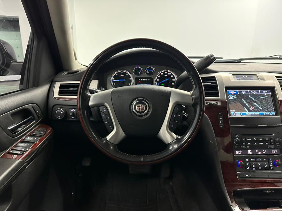 2011 Cadillac Escalade EXT AWD 4dr Luxury, available for sale in Elizabeth, New Jersey | M Auto Group. Elizabeth, New Jersey 2011 Cadillac Escalade EXT AWD 4dr Luxury, available for sale in Elizabeth, New Jersey | M Auto Group. Elizabeth, New Jersey