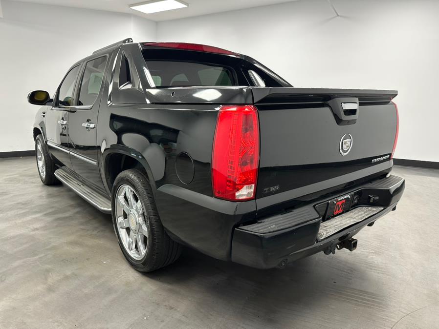 2011 Cadillac Escalade EXT AWD 4dr Luxury, available for sale in Elizabeth, New Jersey | M Auto Group. Elizabeth, New Jersey 2011 Cadillac Escalade EXT AWD 4dr Luxury, available for sale in Elizabeth, New Jersey | M Auto Group. Elizabeth, New Jersey