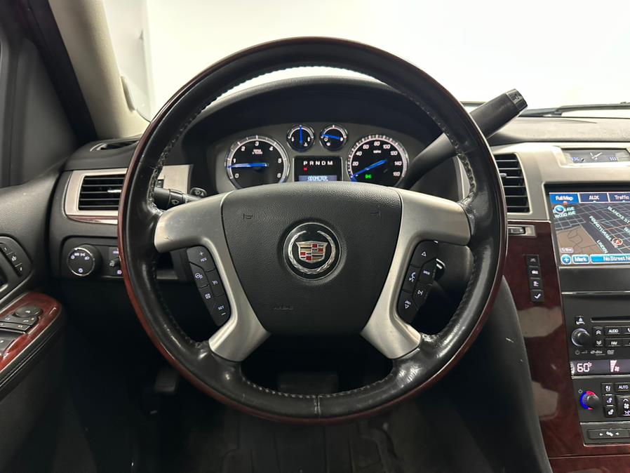 2011 Cadillac Escalade EXT AWD 4dr Luxury, available for sale in Elizabeth, New Jersey | M Auto Group. Elizabeth, New Jersey 2011 Cadillac Escalade EXT AWD 4dr Luxury, available for sale in Elizabeth, New Jersey | M Auto Group. Elizabeth, New Jersey